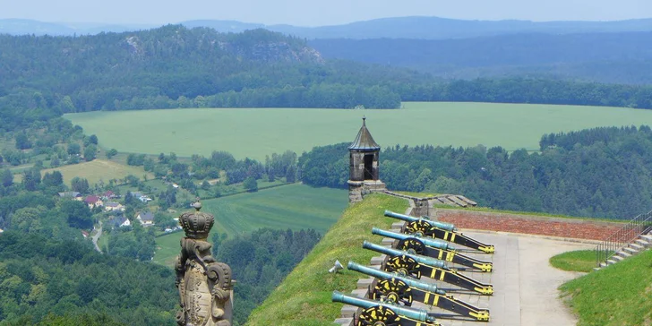 Z Prahy do termálních lázní Toskana Therme: prohlídka hradu Königstein, odpolední plavba s obědem a průvodce po celý den