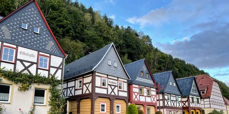 Z Prahy do termálních lázní Toskana Therme: prohlídka hradu Königstein, odpolední plavba s obědem a průvodce po celý den