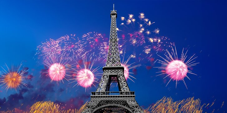Paříž, velkolepá oslava Dne Bastily s ohňostrojem i slavné památky