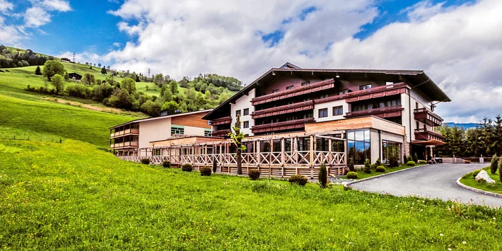 Dovolená v Kaprunu: krásný hotel, all inclusive i neomezený vstup do wellness