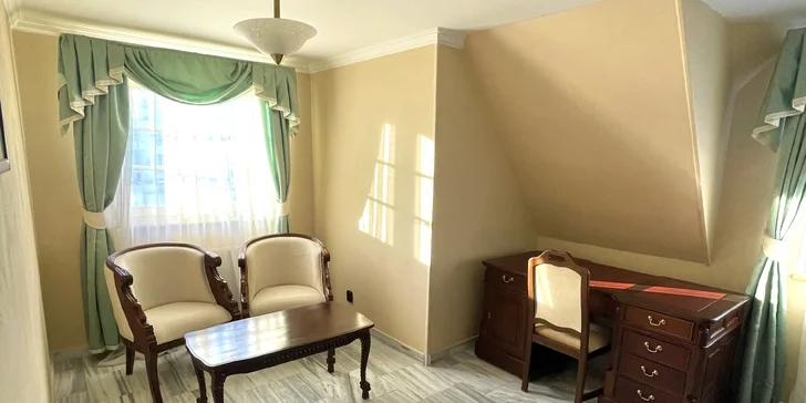 Romantický hotel na okraji Prahy: pobyt se snídaní či polopenzí, možnost privátní sauny