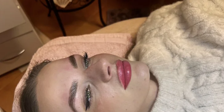 Ohromující pohled: laminace obočí, lash lifting či balíček obou procedur