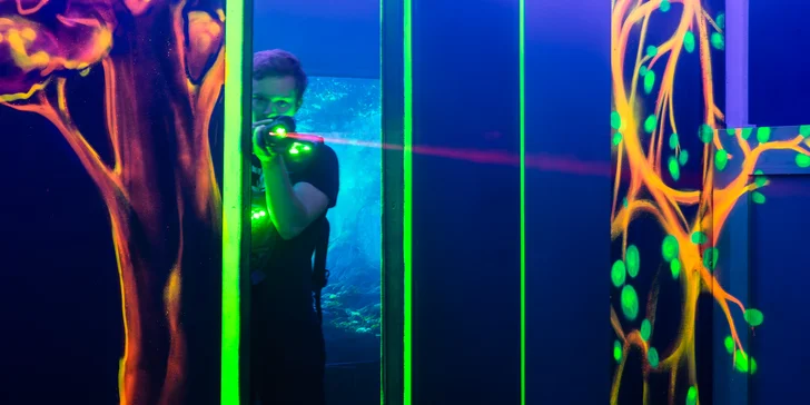 Laser game přestřelka až pro 30 hráčů v nově otevřených arénách LazerFun