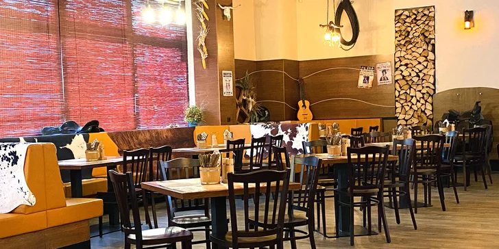 Otevřený voucher do kovbojské restaurace v Chrudimi: 500 či 1000 Kč na steaky, burgery i párty talíře