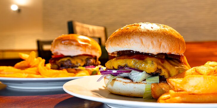 Miniburger podle výběru z 5 druhů i s hranolky pro 1 či 2 osoby