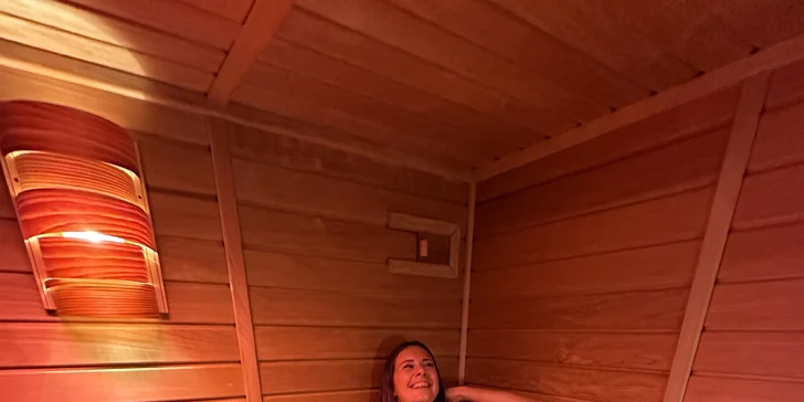 Relax pro dva v srdci Krušných hor: 60-120 minut privátní sauny s lahví prosecca