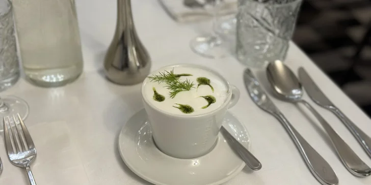 Pětichodové degustační menu v centru Krumlova: kachní foie gras, candát i steak filet mignon