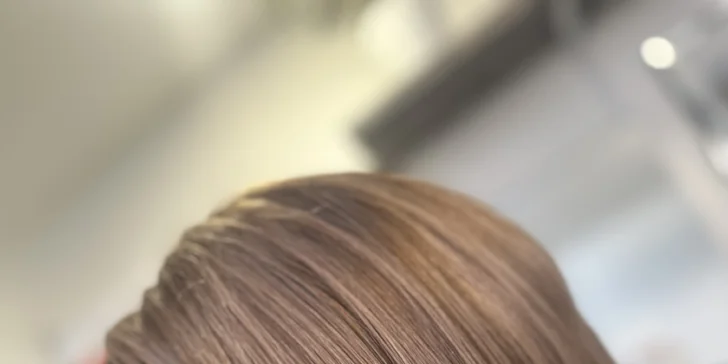 Nový střih vč. stylingu s možností hloubkové regenerace