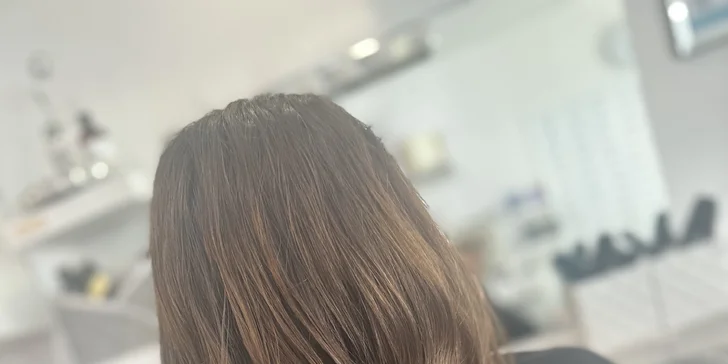 Nový střih vč. stylingu s možností hloubkové regenerace