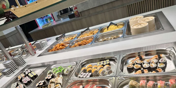 All you can eat oběd pro 1-2 osoby: sushi, knedlíčky a další asijské pokrmy
