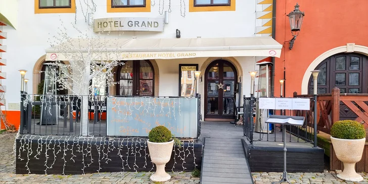 4-6chodové degustační menu v centru Českého Krumlova pro jednu nebo dvě osoby
