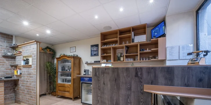 Barbershop: klasický střih, úprava vousů i pečující balíček