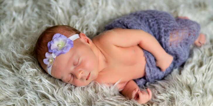 Krásné snímky na celý život: novorozenecké focení v ateliéru i těhotenské, dětské či rodinné venku
