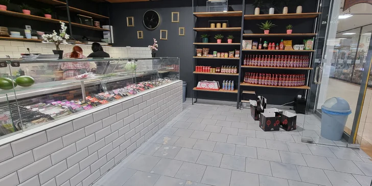 300 či 600 Kč na jakékoliv jídlo i nápoje v asijské restauraci Búúnems