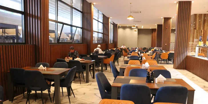 Relax v Albánii: 5* hotel Amelia Mare, all inclusive a dětský klub Čedog