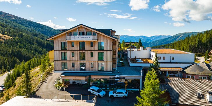 Na túry do Korutan: hotel u lanovky, neomezený wellness, polopenze plus a Mountain & Valley Card plná výhod