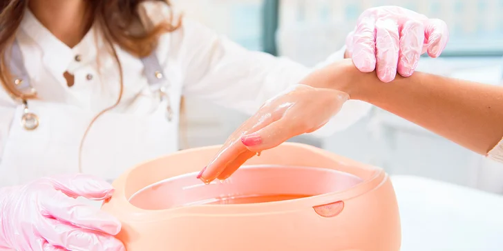 Wellness relaxační balíčky pro ženy: masáž zad či rukou i perličková lázeň chodidel