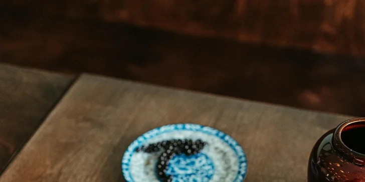 Asijská hovězí roštěná na černém pepři s bao knedlíkem pro 1 i 2 osoby
