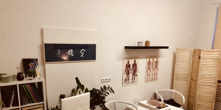 Částečná nebo celotělová relaxační masáž, ošetření reflexních bodů nebo lomi lomi