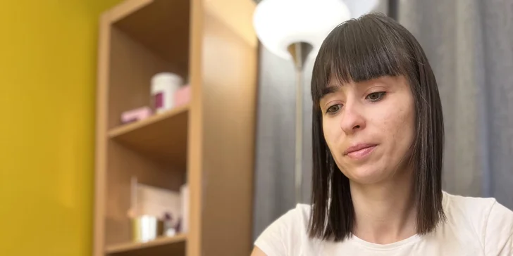 Masáž v délce 60 min: med, lávové kameny i tři masáže v jedné