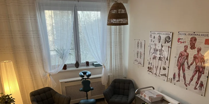 Relaxační masáž dolních končetin, zad nebo i šíje: 30–50 min. pro 1 osobu