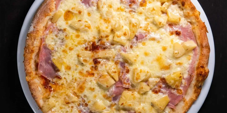 Pizza podle výběru: vegetariánská i se šunkou, možnost bezlepkové