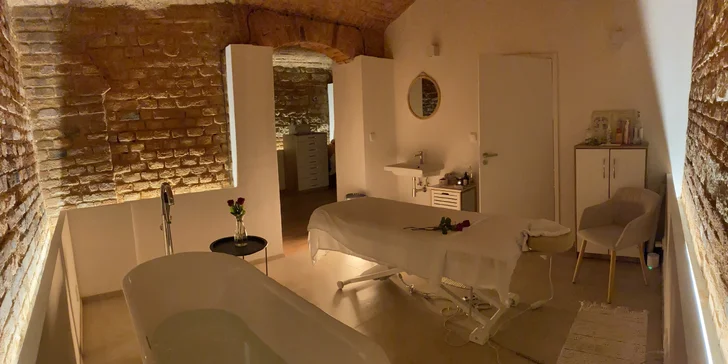 Znovuzrození a relaxace: masážní rituály pro dokonalý odpočinek i individuální lekce jógy