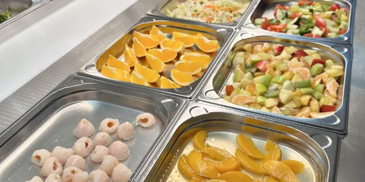 All you can eat oběd pro 1-2 osoby: sushi, knedlíčky a další asijské pokrmy