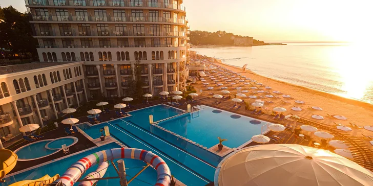 Bulharsko letecky či vlastní dopravou: 4* hotel Azalia, ultra all inclusive, klub Čedog