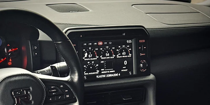 30 nebo 60 minut řidičem japonské ikony Nissan GT-R bez instruktora