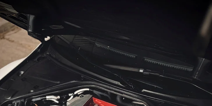 30 nebo 60 minut řidičem japonské ikony Nissan GT-R bez instruktora