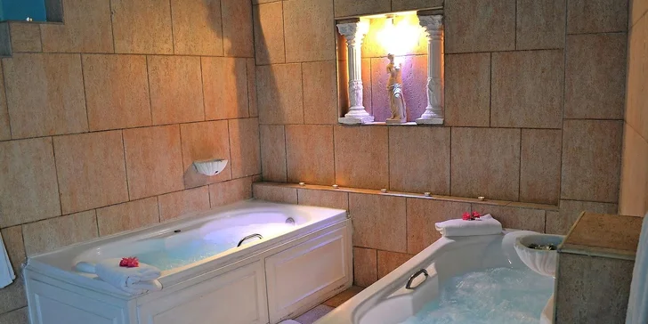 Letecky na Korfu: Hotel Messonghi Beach Holiday Resort**** s all inclusive, aquaparkem a dětským klubem Čedog