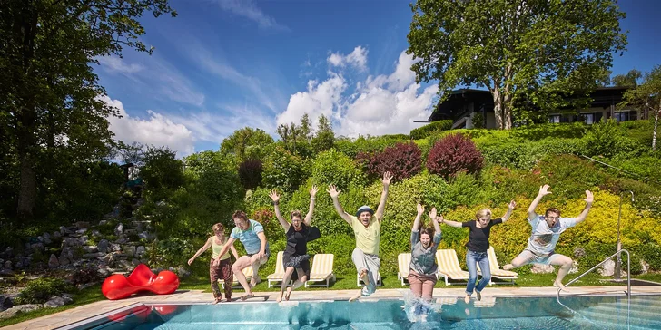 Rakouské Alpy: krásný hotel s wellness, střešní zahradou a polopenzí i karta plná slev a atrakcí zdarma