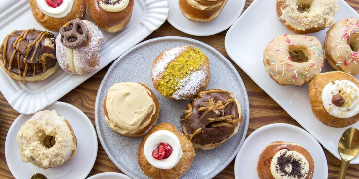Minikoblihy a minidonuty: mix 2 až 18 kousků těch nejlepších příchutí z vyhlášené Koblihy