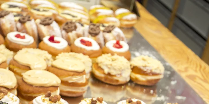Minikoblihy a minidonuty: mix 2 až 18 kousků těch nejlepších příchutí z vyhlášené Koblihy