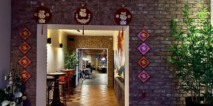 Otevřený voucher na 300–1000 Kč do čínské restaurace v centru Pardubic