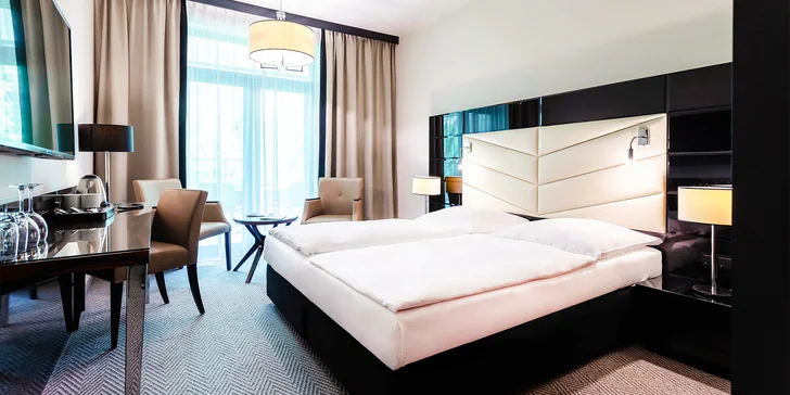 Resort u pláže v Kolobřehu: snídaně či polopenze, neomezený vstup do wellness i dětský klub