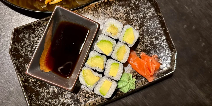 Otevřený voucher na 300–1000 Kč do čínské restaurace v centru Pardubic