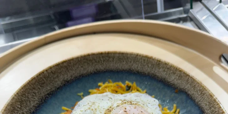 300 či 600 Kč na jakékoliv jídlo i nápoje v asijské restauraci Búúnems