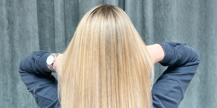 Pro krásné vlasy: střih nebo zesvětlení technikou balayage vč. regenerace