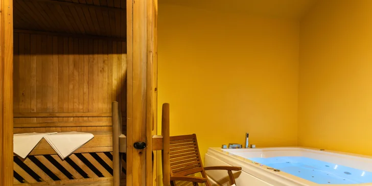 Pronájem privátního wellness se saunou, vířivkou a postelí, TV a Wi-Fi, 60-120 min. i celá noc