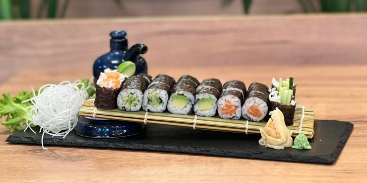 Pestré sushi sety: 24 nebo 28 ks s avokádem i rybami, možnost odnosu
