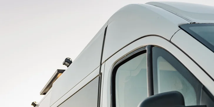 Zapůjčení plně soběstačného obytňáku Fiat Ducato na 3 dny