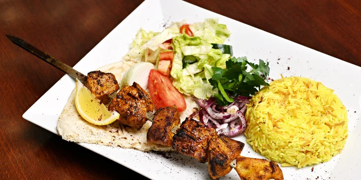 Orientální 3chodové degustační menu i s lahví vína pro 2 osoby v restauraci Babylon na Novém Městě