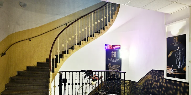 Otevřené vouchery do restaurace Babylon na Novém Městě: až 2000 Kč na orientální pochoutky dle výběru