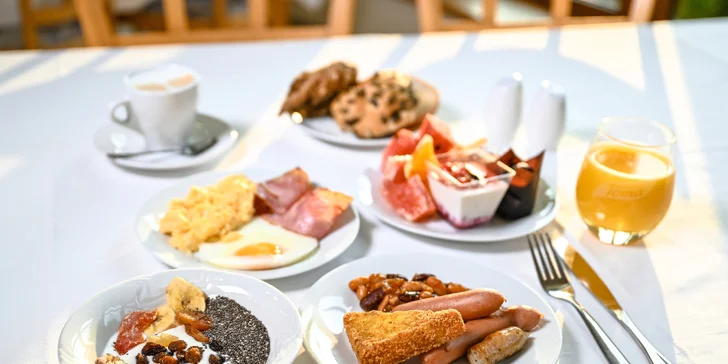 Pobyt kousek od Brněnské přehrady: snídaně i 2hod. vstupy do wellness s venkovním bazénem