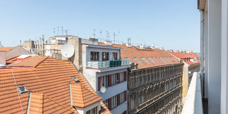 Pobyt v centru Prahy: pro jednotlivce i rodinu vč. snídaně a prosecca na pokoji
