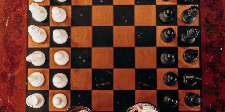 Luxusní dovolená na zámku: neomezený wellness i polopenze, 2 děti zdarma