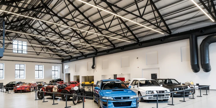 Ve znamení rychlosti: vstupné do Automoto Musea Lučany pro dospělého