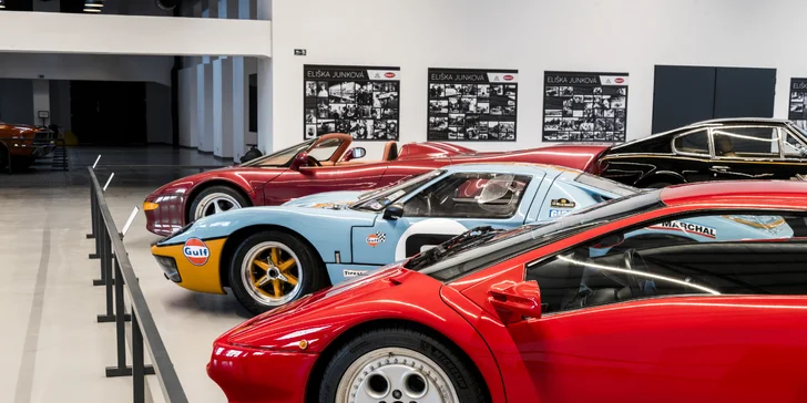 Ve znamení rychlosti: vstupné do Automoto Musea Lučany pro dospělého